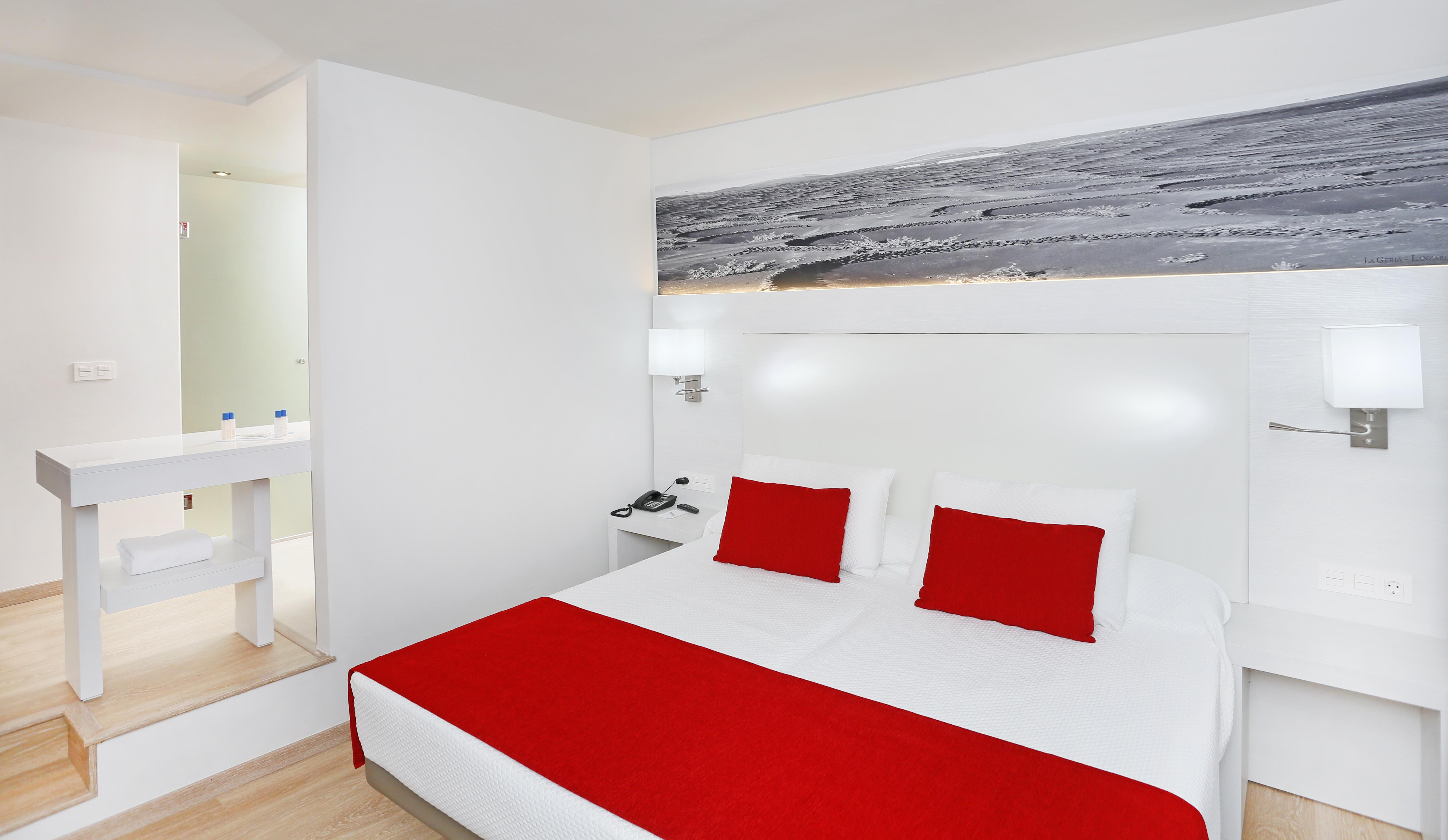Aequora Lanzarote Suites Puerto del Carmen  Exteriör bild