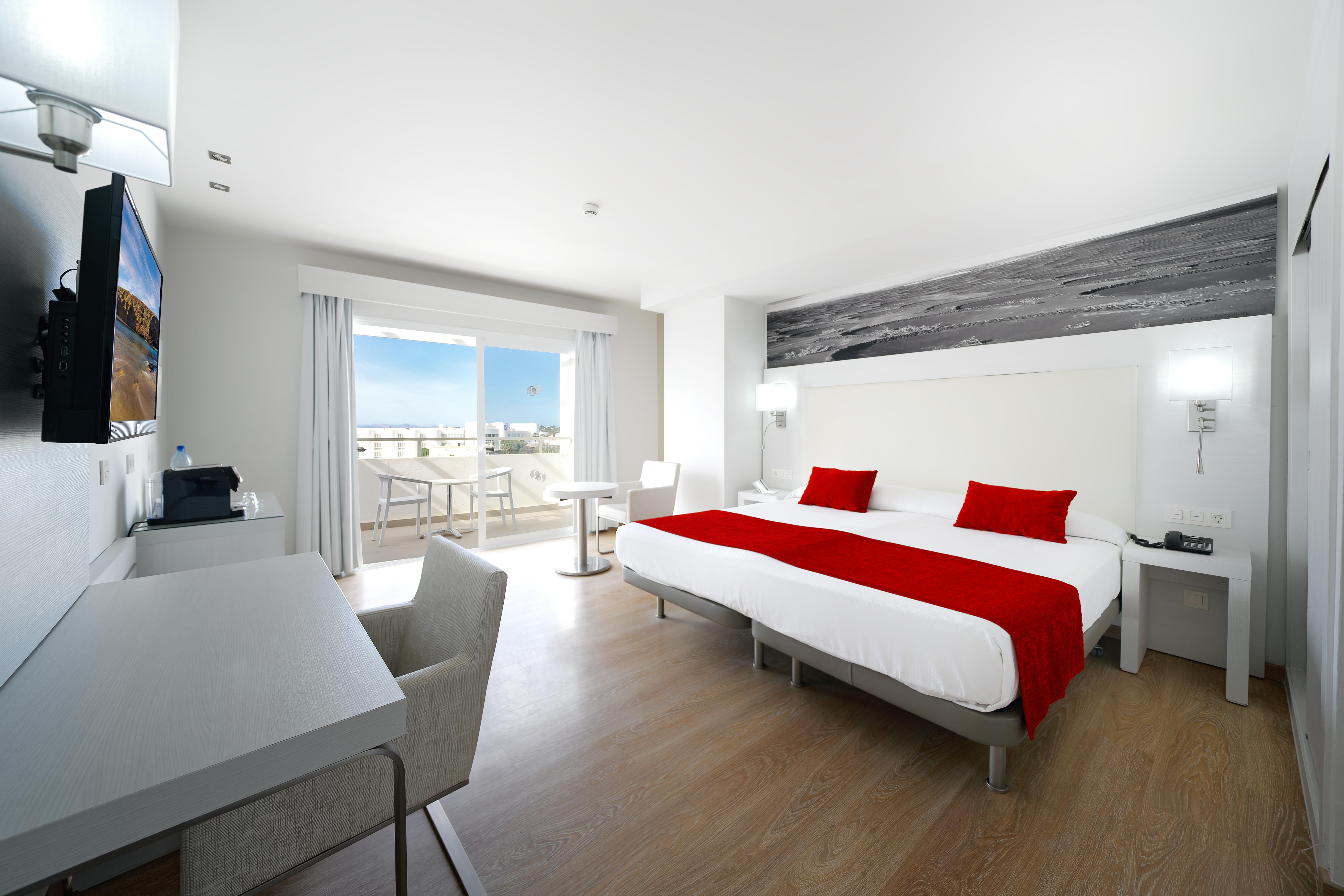 Aequora Lanzarote Suites Puerto del Carmen  Exteriör bild