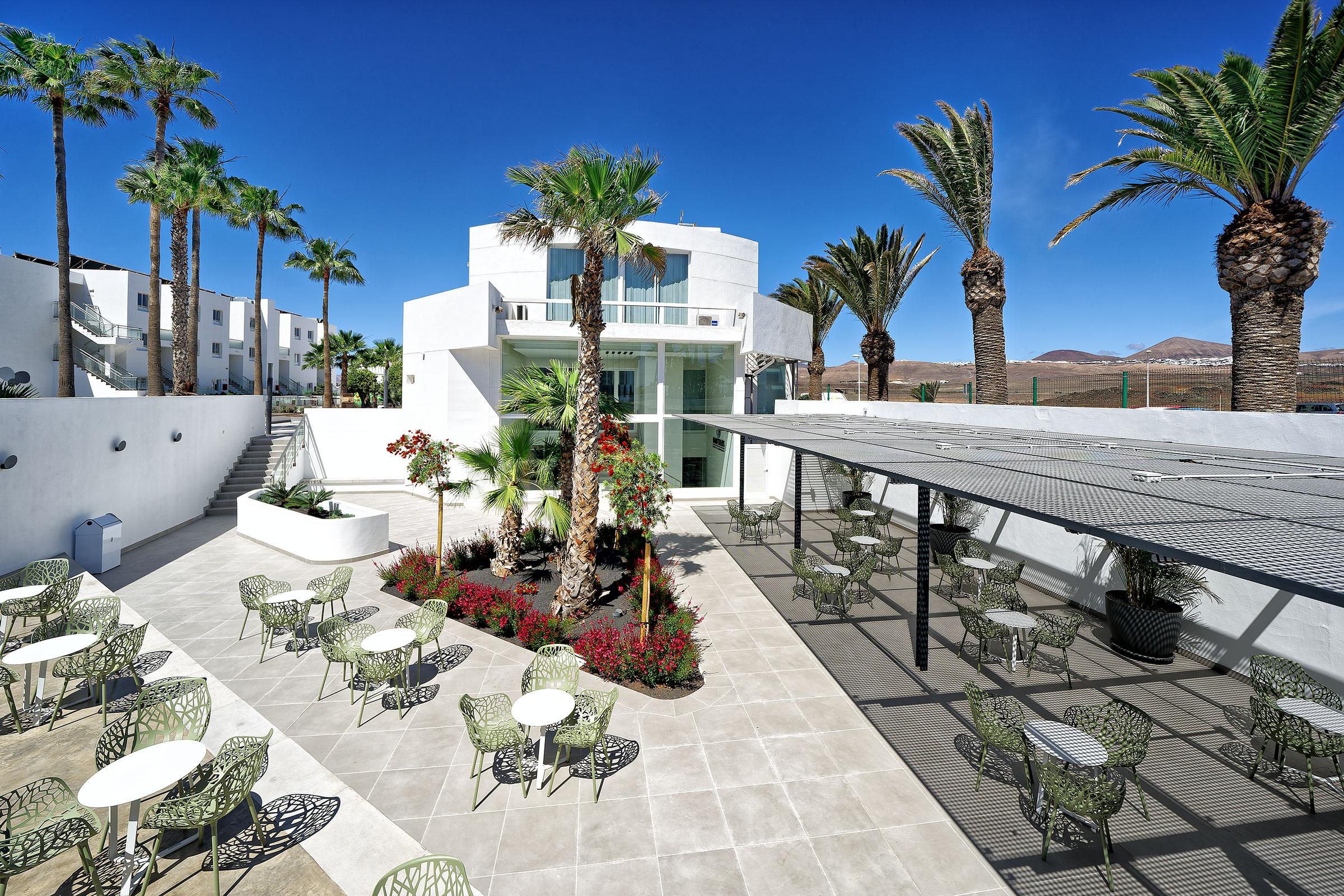 Aequora Lanzarote Suites Puerto del Carmen  Exteriör bild