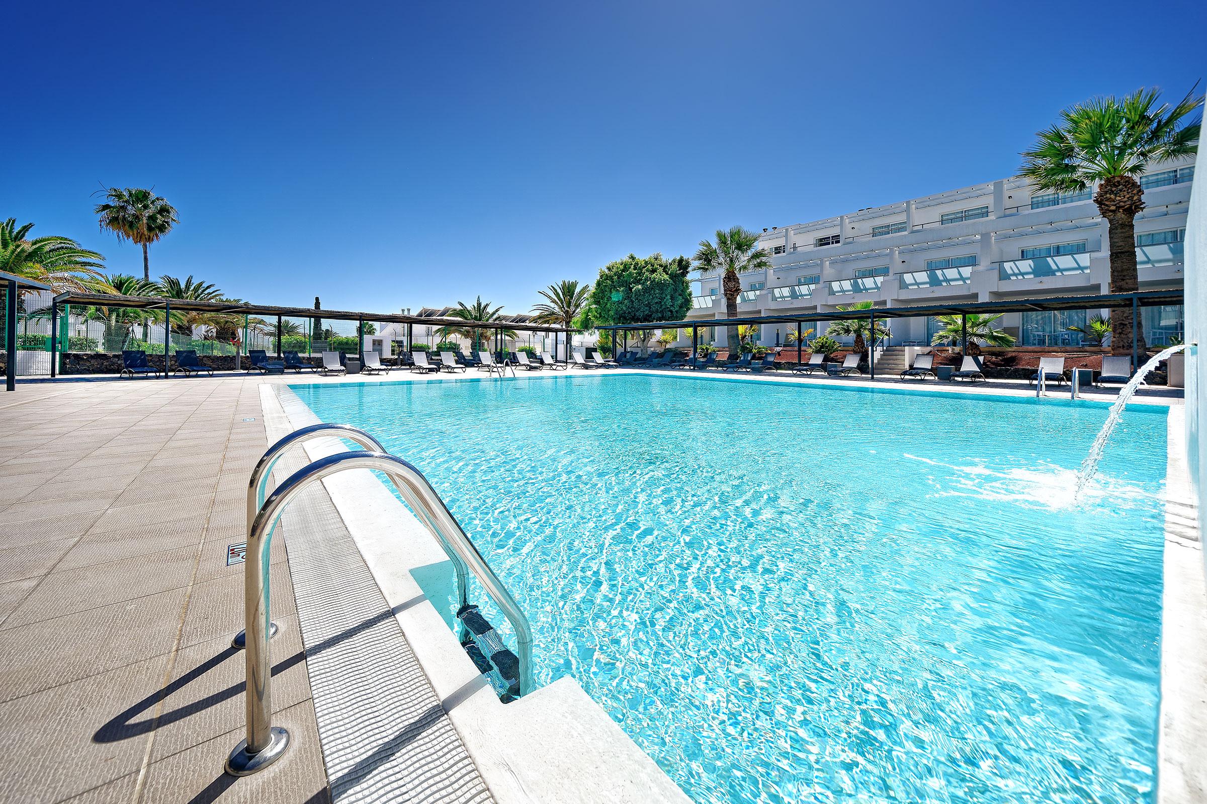 Aequora Lanzarote Suites Puerto del Carmen  Exteriör bild